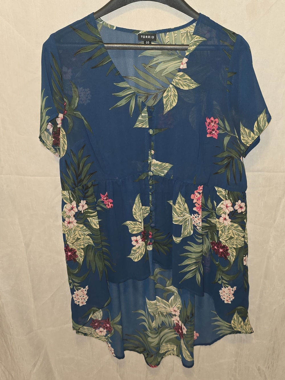 TORRID Tropical Floral Button-Front Blouse